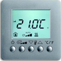 Busch-Jaeger Raumtemperaturregler Aufputz FAN Coil mit Display 6138/11-83