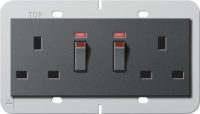 Gira Doppelsteckdose 13A abschaltbar anthrazit 278428