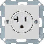 Gira Steckdose reinweiß-glänzend Nema 048703