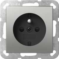 Gira Steckdose Erdstift + SH Edelstahl 4485600