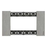 BTicino KA4804ZG LivingNow Abdeckrahmen 4-modulig in der Farbausführung Steel