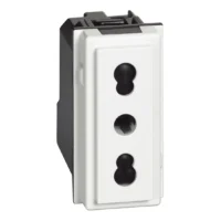 BTicino KW4180 LivingNow 1M ital. Steckdose 16A in Farbausführung White