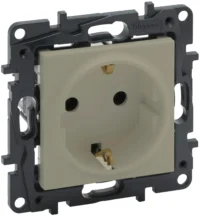 Legrand 864662 Schuko Steckdose (SL) Berührungsschutz Niloe Step Sand