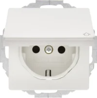 Berker SCHUKO-Steckdose mit Klappdeckel 47446089