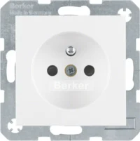 Berker Steckdose mit Schutzkontakt S.1/B. 6768768989