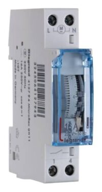 Legrand 412794 MicroRex QW11 230V50/60Hz analog Wochenzeitschaltuhr Quarz+Gangr.