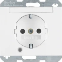 Berker SCHUKO-Steckdose pws/gl Kontroll-LED 41107009