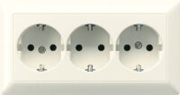Jung Kanal-SCHUKO-Steckdose 3-fach 16A 250V AS 523 BF