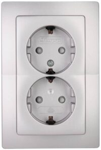 Kopp 920920088 Steckdose2-fach KiSi PAR silber
