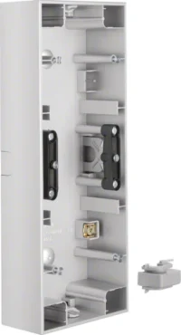 Berker Aufputz-Gehäuse 3-fach aluminium 10437003