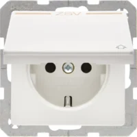 Berker Steckdose SCHUKO mit Klappdeckel Q.1 po 47516049
