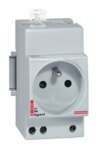 Legrand 004280 Verteiler Steckdose franz. Standard 2-polig+E 2,5TE