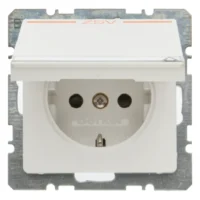 Berker Steckdose SCHUKO deckel und Beschrift 47526049