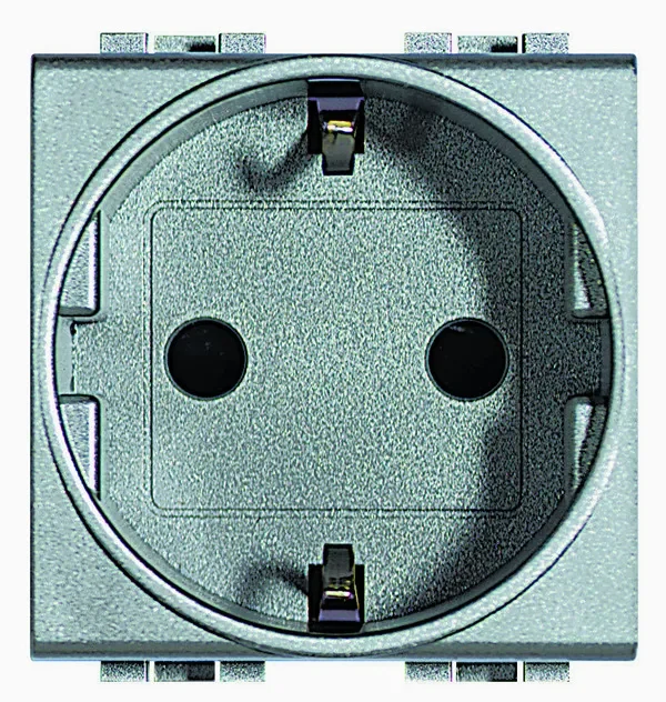 Legrand BTicino NT4141 Schuko Steckdose mit erhöht Berührungsschutz SK Tech