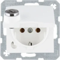Berker SCHUKO-Steckdose polarweiß matt 41631909