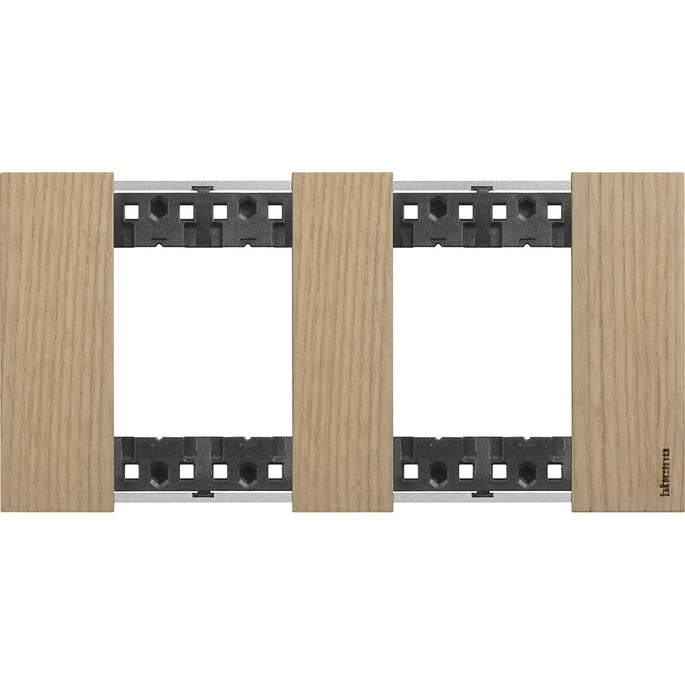 BTicino KA4802M2LM LivingNow Abdeck- rahmen 2x2-modulig in Farbausführung Eiche