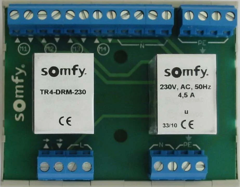 Somfy Somfy Trennrelais Hutsch. f.4 Antriebe TR4-DRM-230