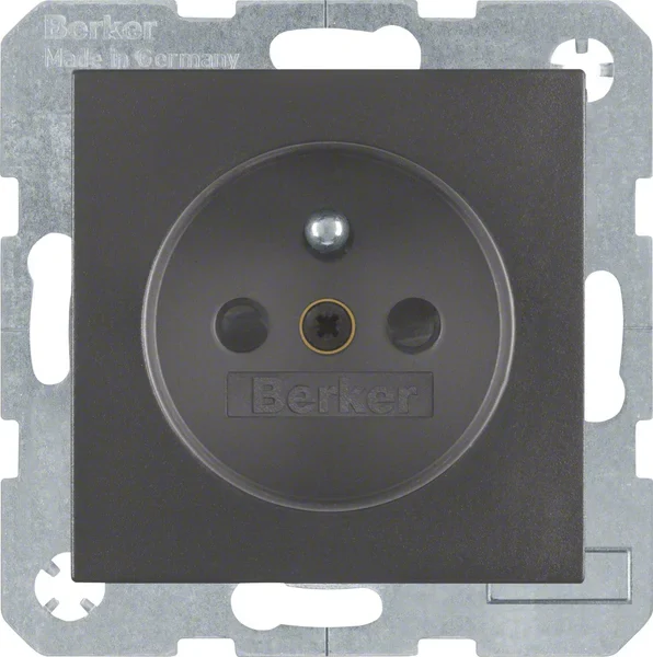 Berker Berker Steckdose mit Schutzkontakt B.1/B. 6768761606