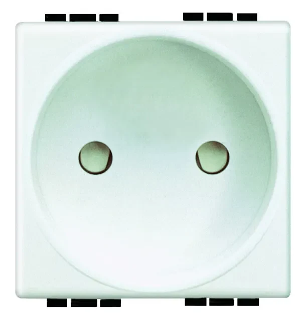 Legrand BTicino N4143 LivingLight Steckdose franz. SK Weiß