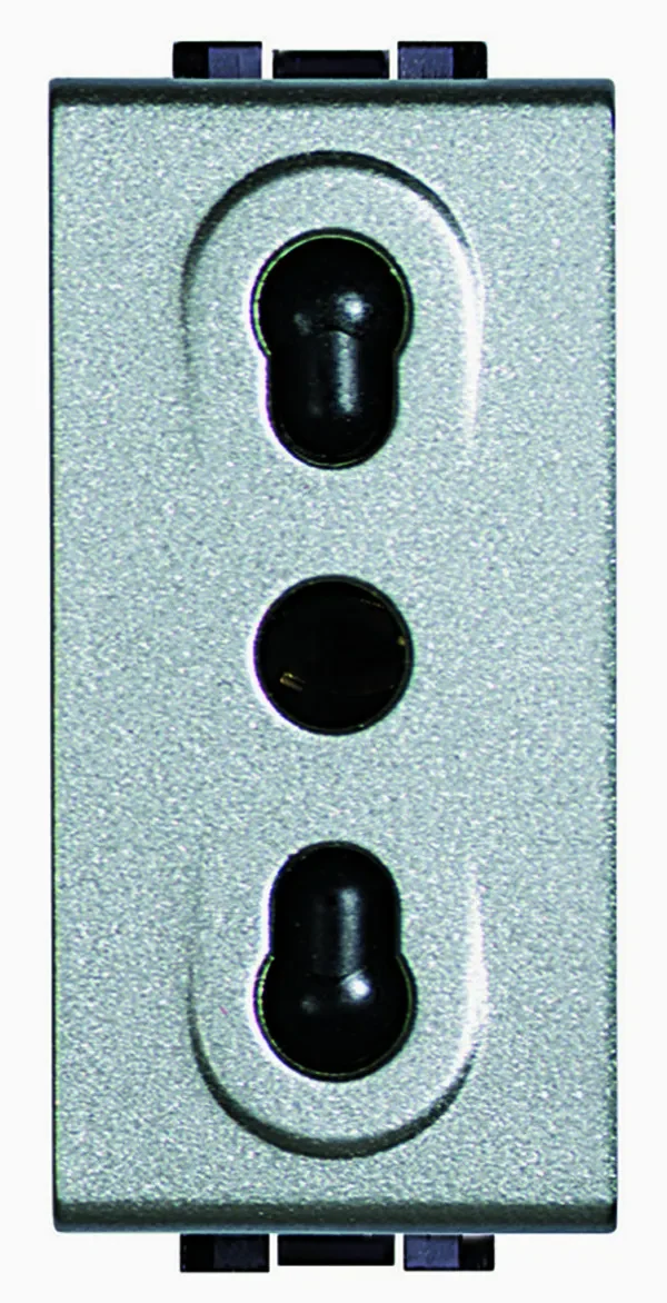 Legrand BTicino NT4180 Steckdose ital. 19/26mm mit erhöht Berührungsschutz 1M Tech