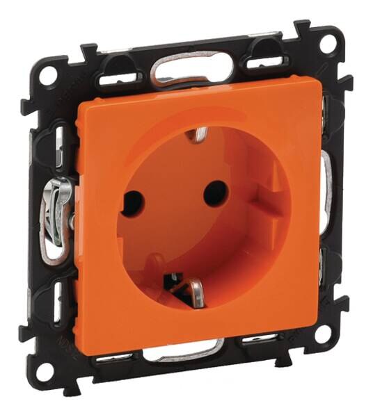 Legrand Legrand 753229 Schuko Steckdose erhöht Berührungsschutz Valena Life orange