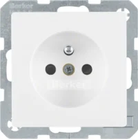 Berker Steckdose mit Schutzkontakt Q.1 po 6765766089