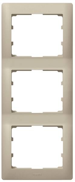 Legrand Legrand 771407 Rahmen 3-fach senkrecht Galea titanium