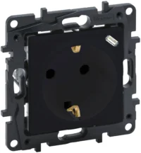 Legrand 864527 Schuko Steckdose mit USB-C Berührungsschutz Niloe Step schwarz