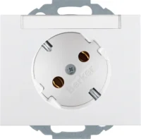 Berker SCHUKO-Steckdose pws/gl 45Gr mit Beschriftungs-feld 47287109
