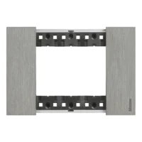 BTicino KA4803ZG LivingNow Abdeckrahmen 3-modulig in der Farbausführung Steel