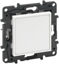 Legrand 864179 Mosaic Adapter/ Blindabdeckung Niloe Step ultraweiß