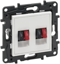 Legrand 864149 Lautsprecherauslass mit Feder 2-fach Niloe Step ultraweiß