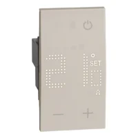 BTicino KM4441 LivingNow 2M Thermostat mit Display in der Farbausführung Sand