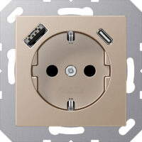 Jung SCHUKO Steckdose mit USB Typ AC A1520-15CACH