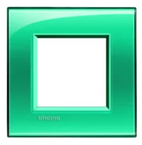BTicino LNA4802VD LivingLight Abdeckrahmen 4-fach 2+2+2+2M Grün