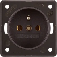 Berker Steckdose br mit Erdungsstift 961852501