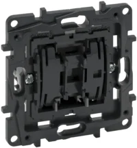 Legrand 864007 Einsatz Kreuzschalter 10AX Niloe Step ultraweiß