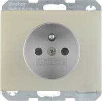 Berker Steckdose Edelstahl mit Schutzkon.-stift 6765757004