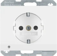 Berker SCHUKO-Steckdose pows/gl LED-Orientierg-licht 41097009