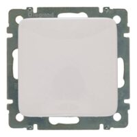 Legrand 776224 Steckdose (SL) Berührungsschutz Klappdeckel Creo ultraweiß