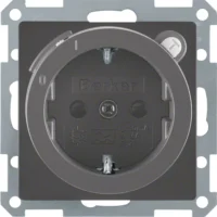 Berker SCHUKO-Steckdose anthrazit/sa mit FI-Schutzschalter 47086086