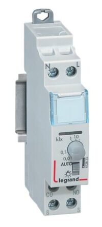 Legrand 412623 LuxoSwitch Dämmerungs- schalter mit Lichtfänger 230VAC 1Kanal 1TE