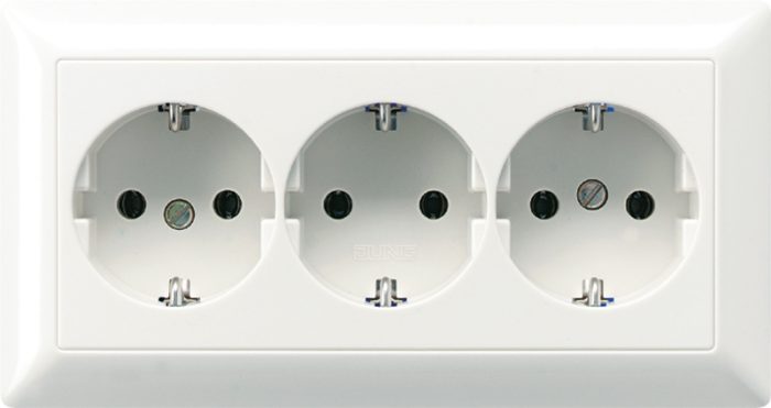 Jung KK-SCHUKO-Steckdose aws 16A 250V 3-fach AS 523 WW – Bild 1