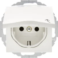 Berker Schuko-Steckdose pws + Klappdeckel 47461909