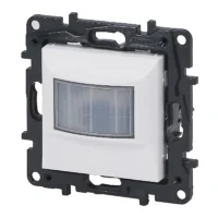 Legrand 864166A NILOE STEP 3-L FR-Bewegungsmelder IP44 170° 500W LED