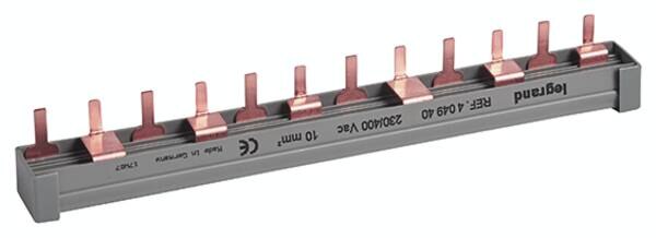 Legrand Legrand 404940 Stiftkammschiene 2-polig 12TE 10qmm m.4-poliger Einspeisung