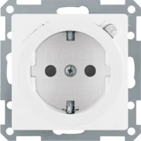 Berker SCHUKO-Steckdose mit FI 47086089