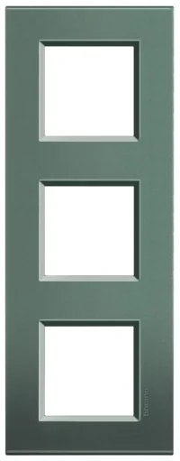 BTicino LNA4802M3PK LivingLight Abdeckrahmen 3-fach 2+2+2M Park