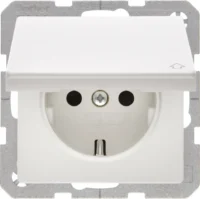 Berker SCHUKO-Steckdose mit Klappdeckel 47516089