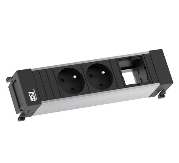 Bachmann Bachmann Steckdose 3-fach schwarz matt Einb Schutzkontakt 916.002 IP20